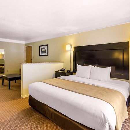 Quality Inn & Suites Gallup I-40 Exit 20 Zewnętrze zdjęcie