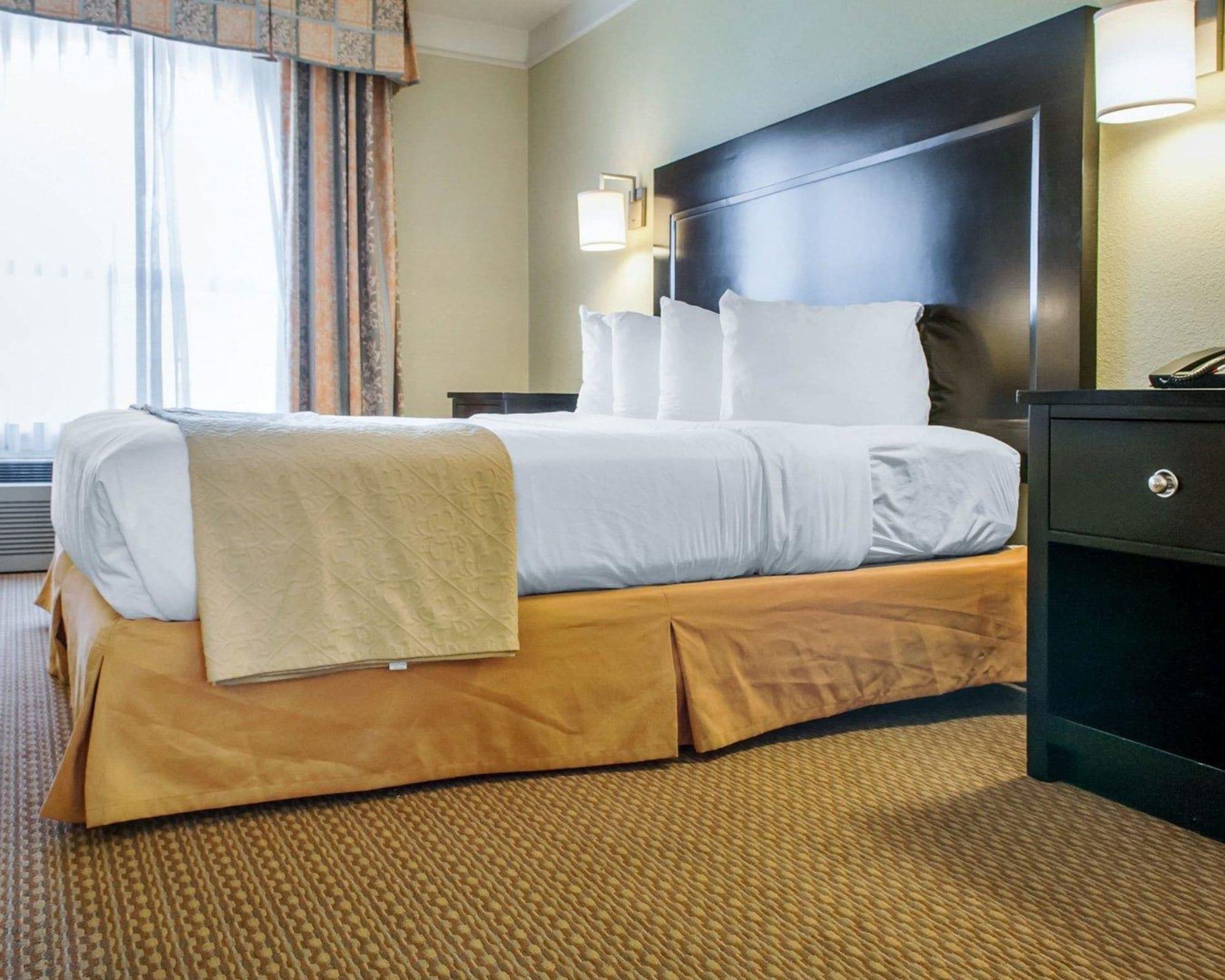Quality Inn & Suites Gallup I-40 Exit 20 Zewnętrze zdjęcie