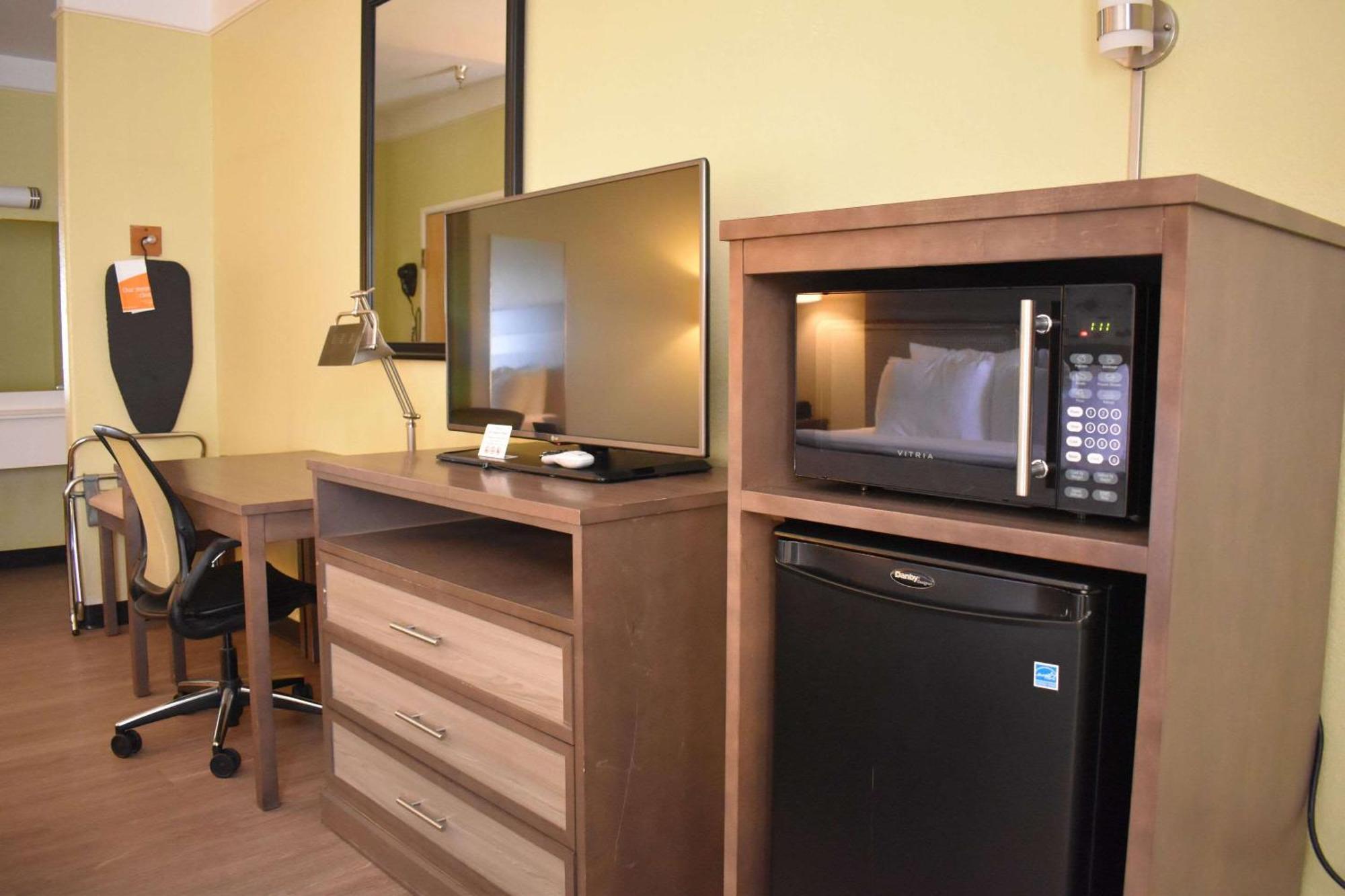 Quality Inn & Suites Gallup I-40 Exit 20 Zewnętrze zdjęcie
