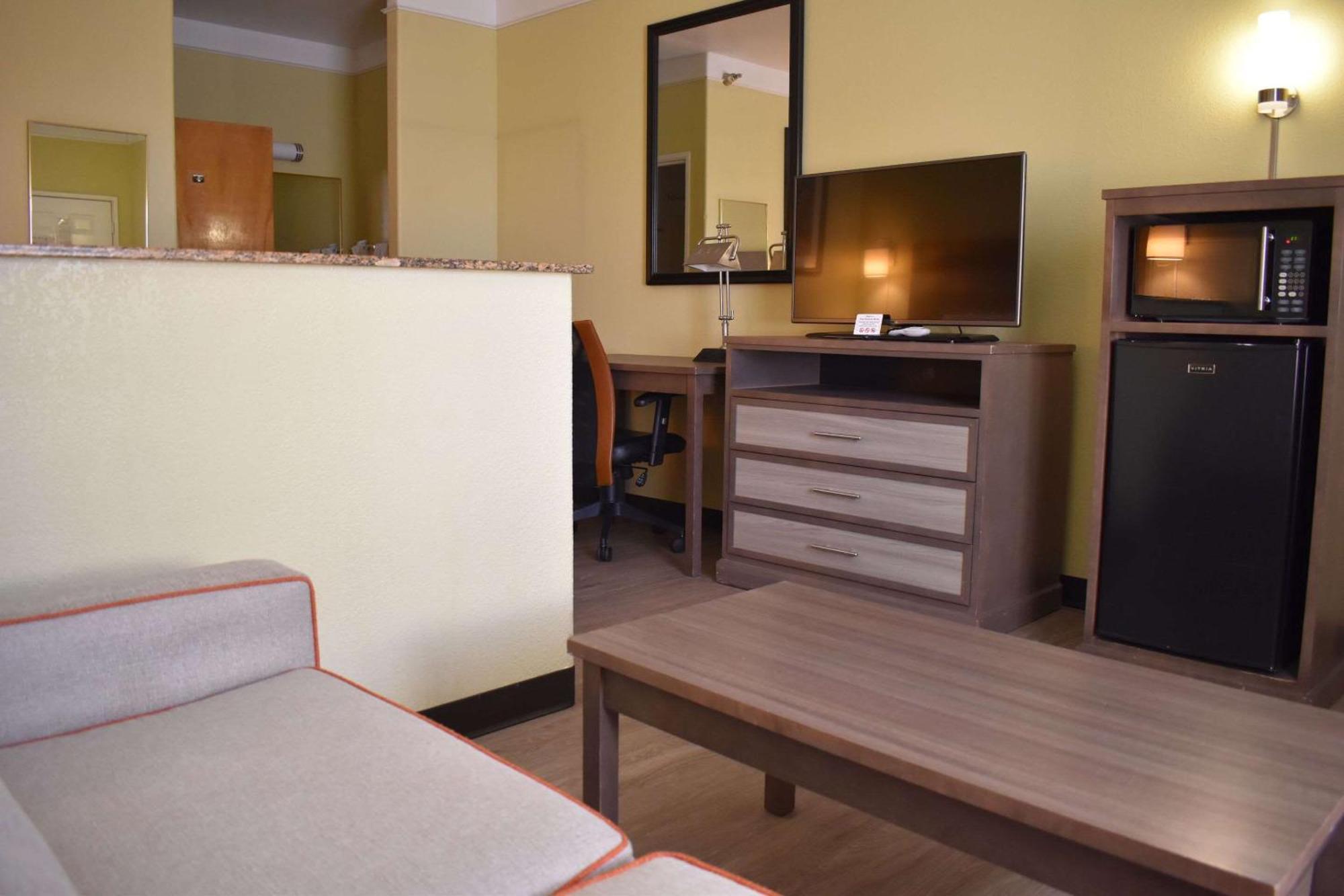 Quality Inn & Suites Gallup I-40 Exit 20 Zewnętrze zdjęcie