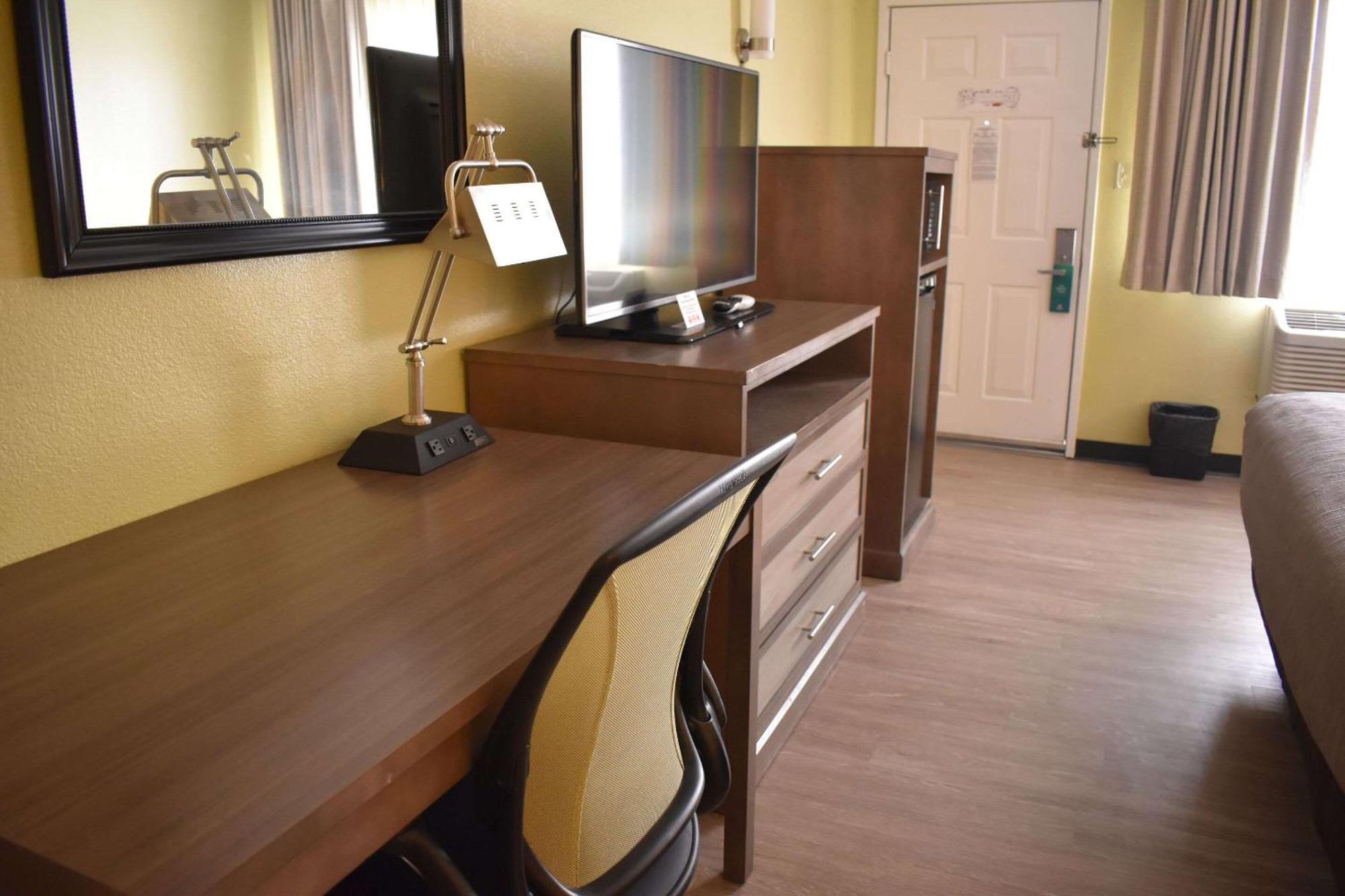 Quality Inn & Suites Gallup I-40 Exit 20 Zewnętrze zdjęcie